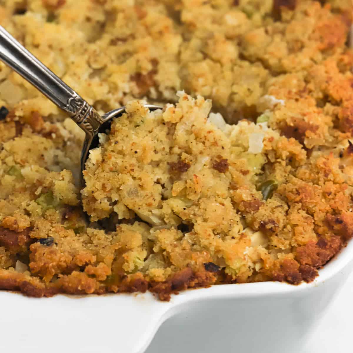 How to Make Cornbread Dressing